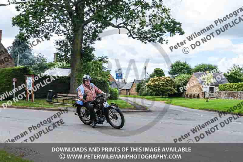 Vintage motorcycle club;eventdigitalimages;no limits trackdays;peter wileman photography;vintage motocycles;vmcc banbury run photographs